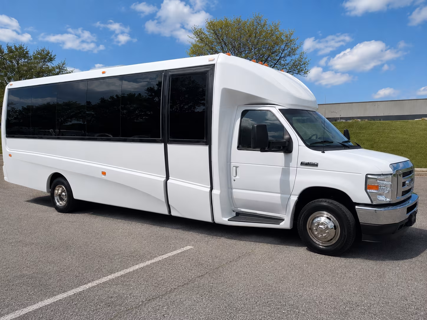 from ceremony to reception find the right south fulton wedding shuttle for every stop