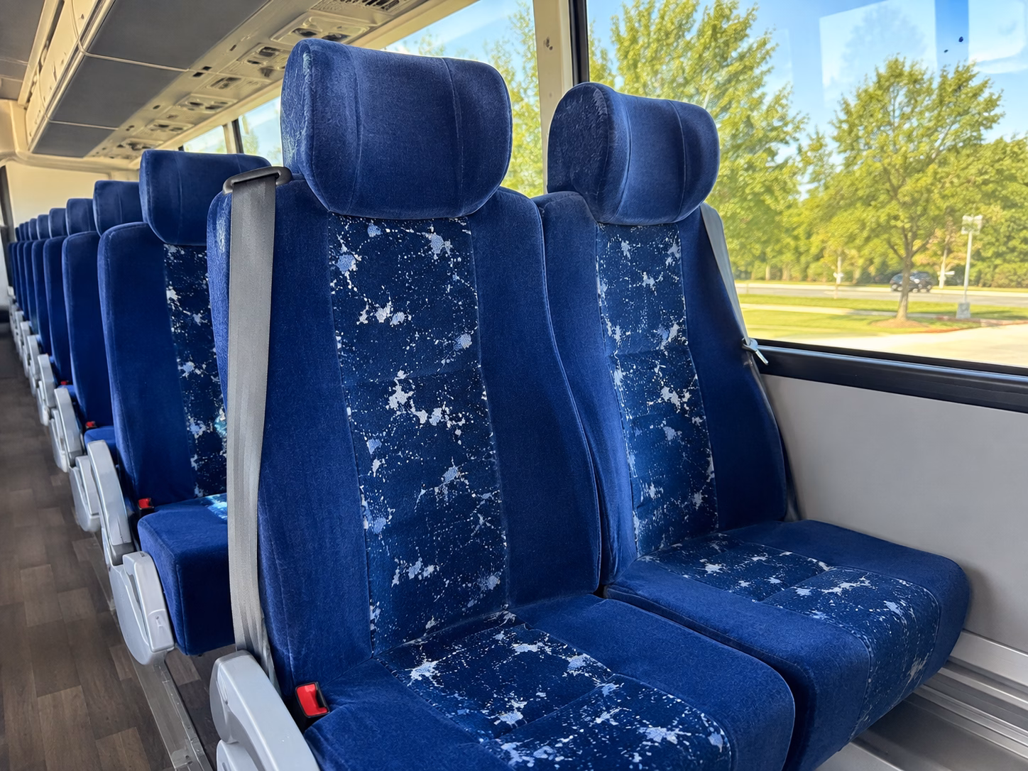 mableton charter buses for concerts and shows