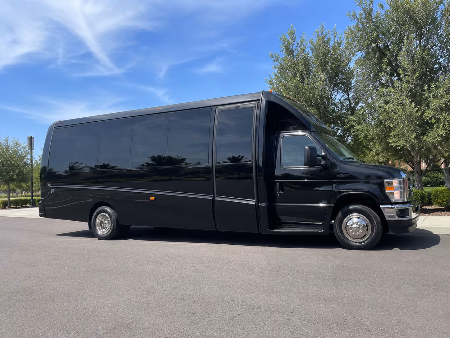 newnan concert shuttle bus rentals in newnan