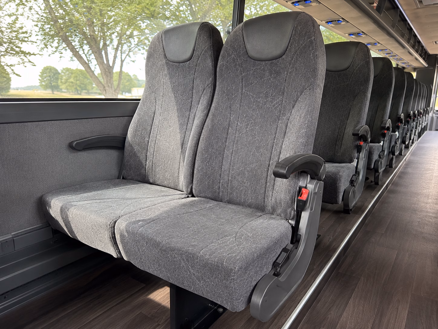 roswell charter bus rentals for roswell winery tours