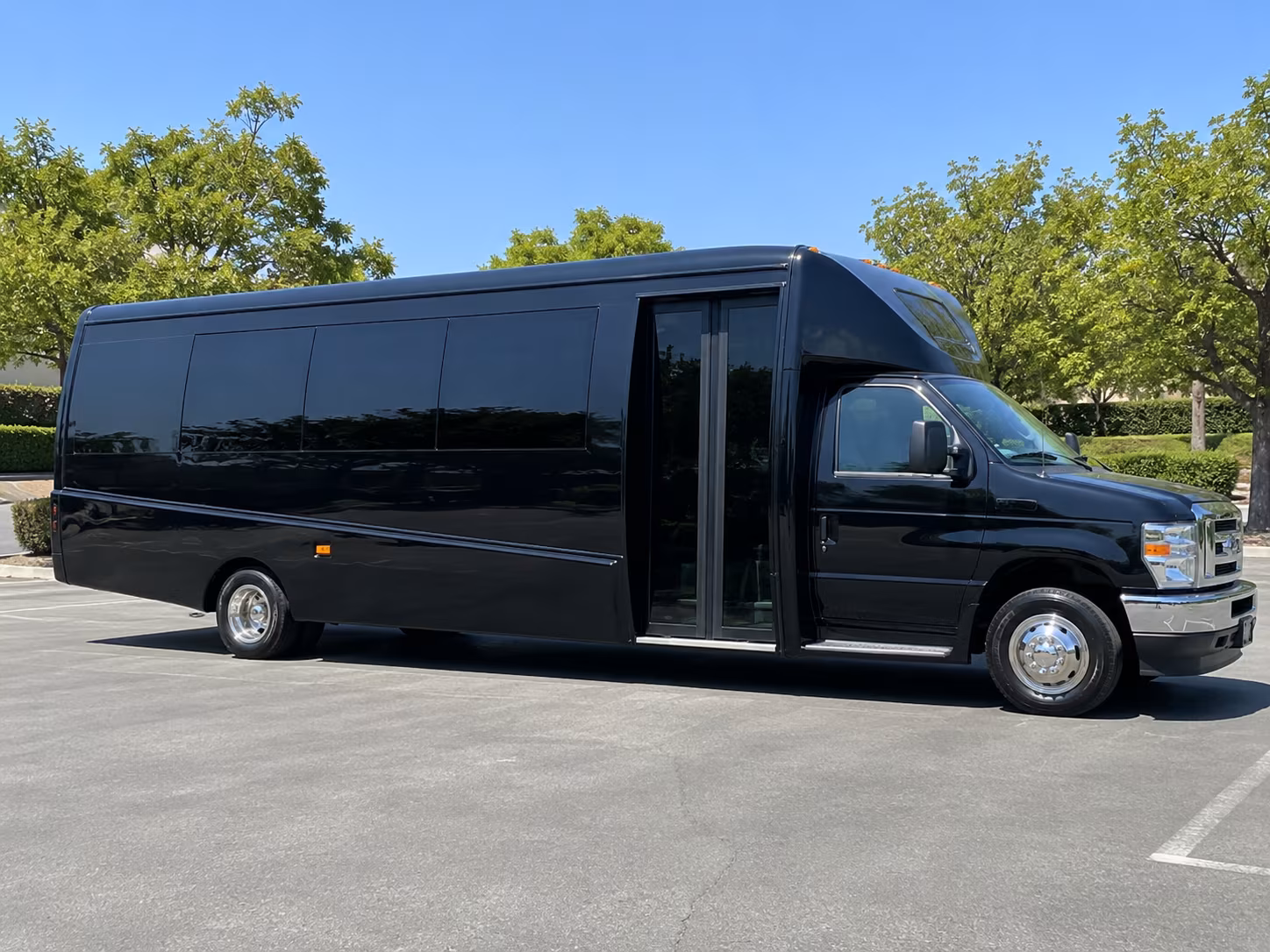 smyrna charter bus transportation for private events throughout smyrna