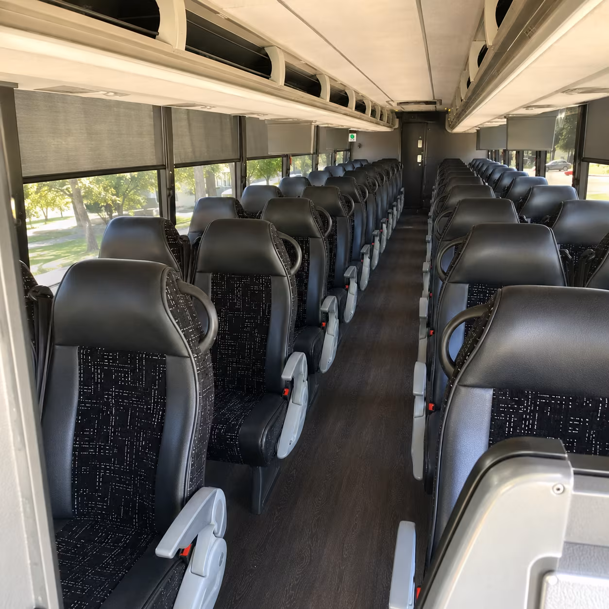 smyrna make your long distance trip easier with a smyrna charter bus