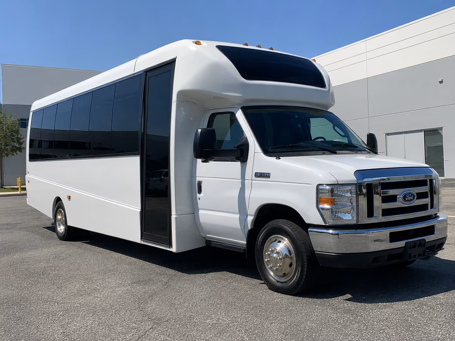 south fulton airport transportation onboard seating