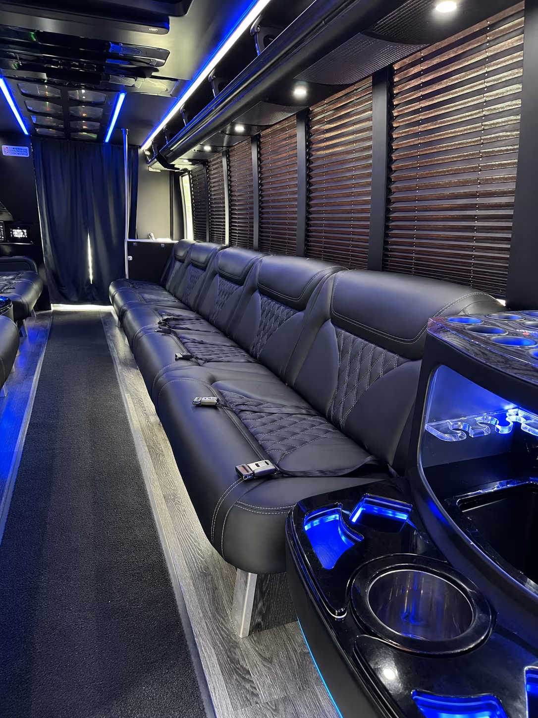 south fulton holiday party bus rental