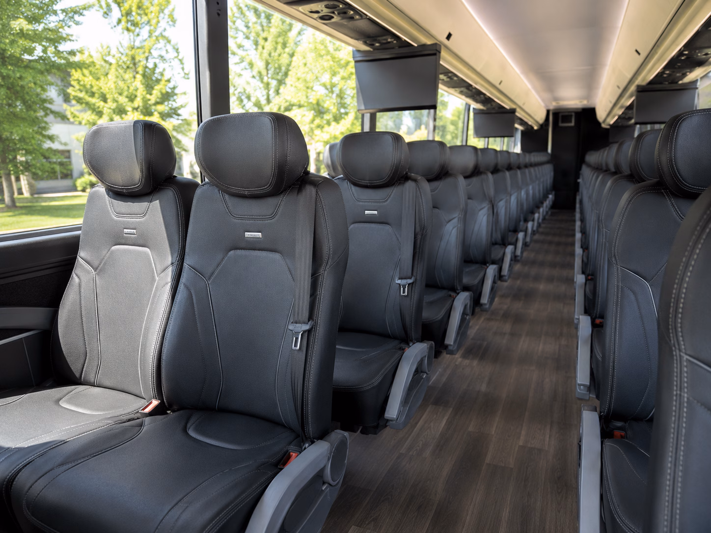 southfultoncharterbuscompany com can help you find employee shuttle service for any industry in south fulton